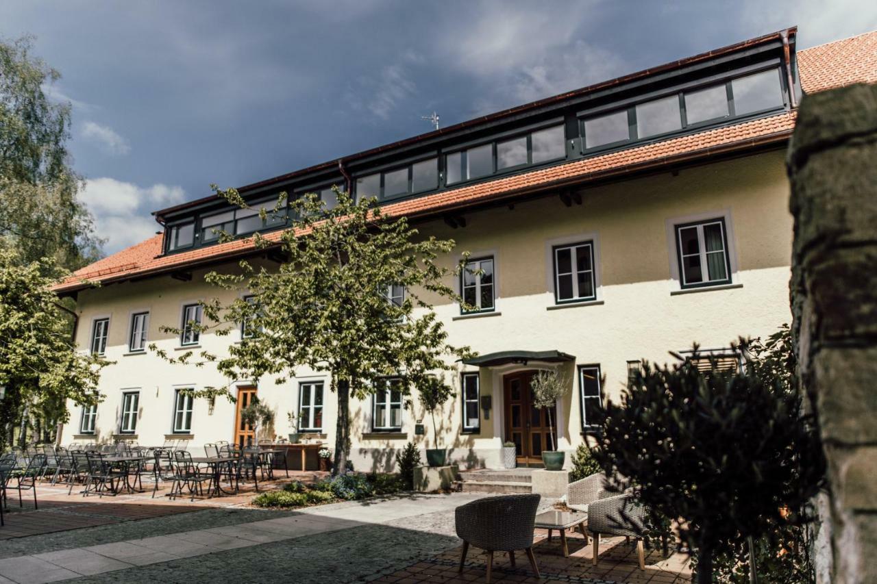 Angermuehle Landgasthof Altenmarkt an der Alz Εξωτερικό φωτογραφία